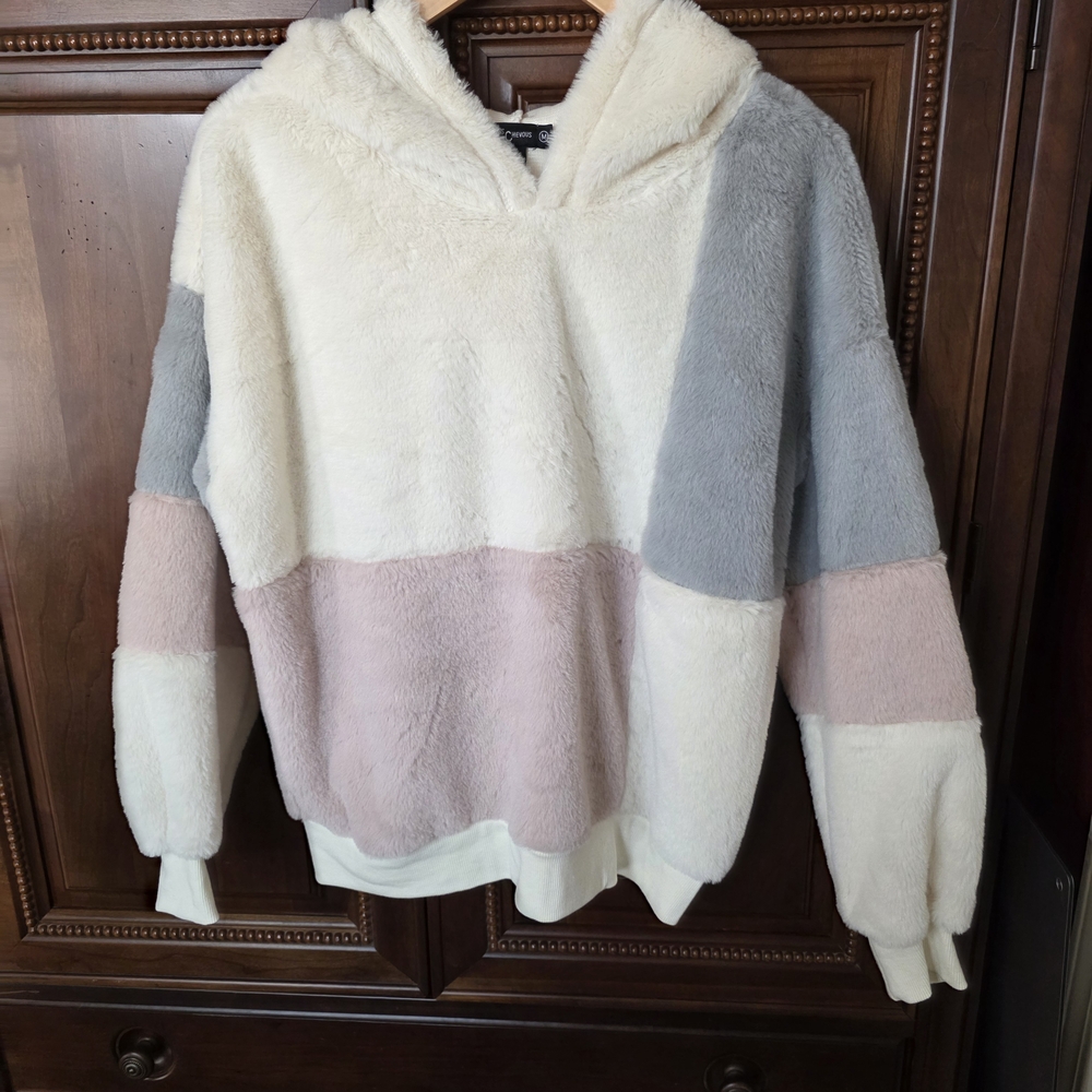 Miss Chievous Cream and White Fuzzy Hoodie